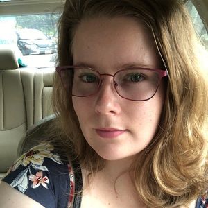 Meet your Posher, Lacie